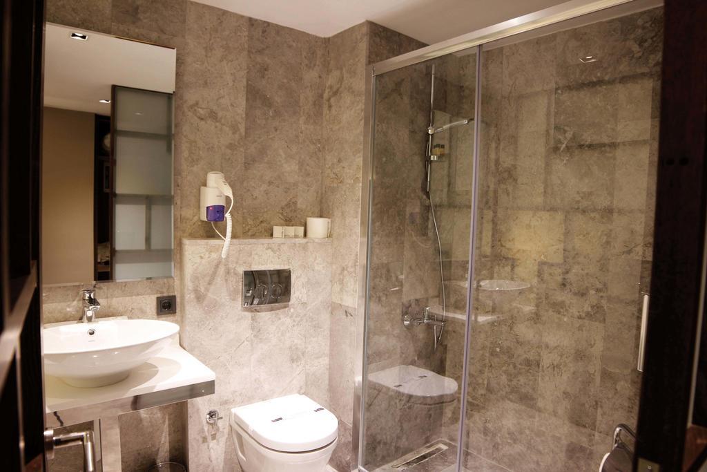 The Biancho Hotel Pera. Фото 3