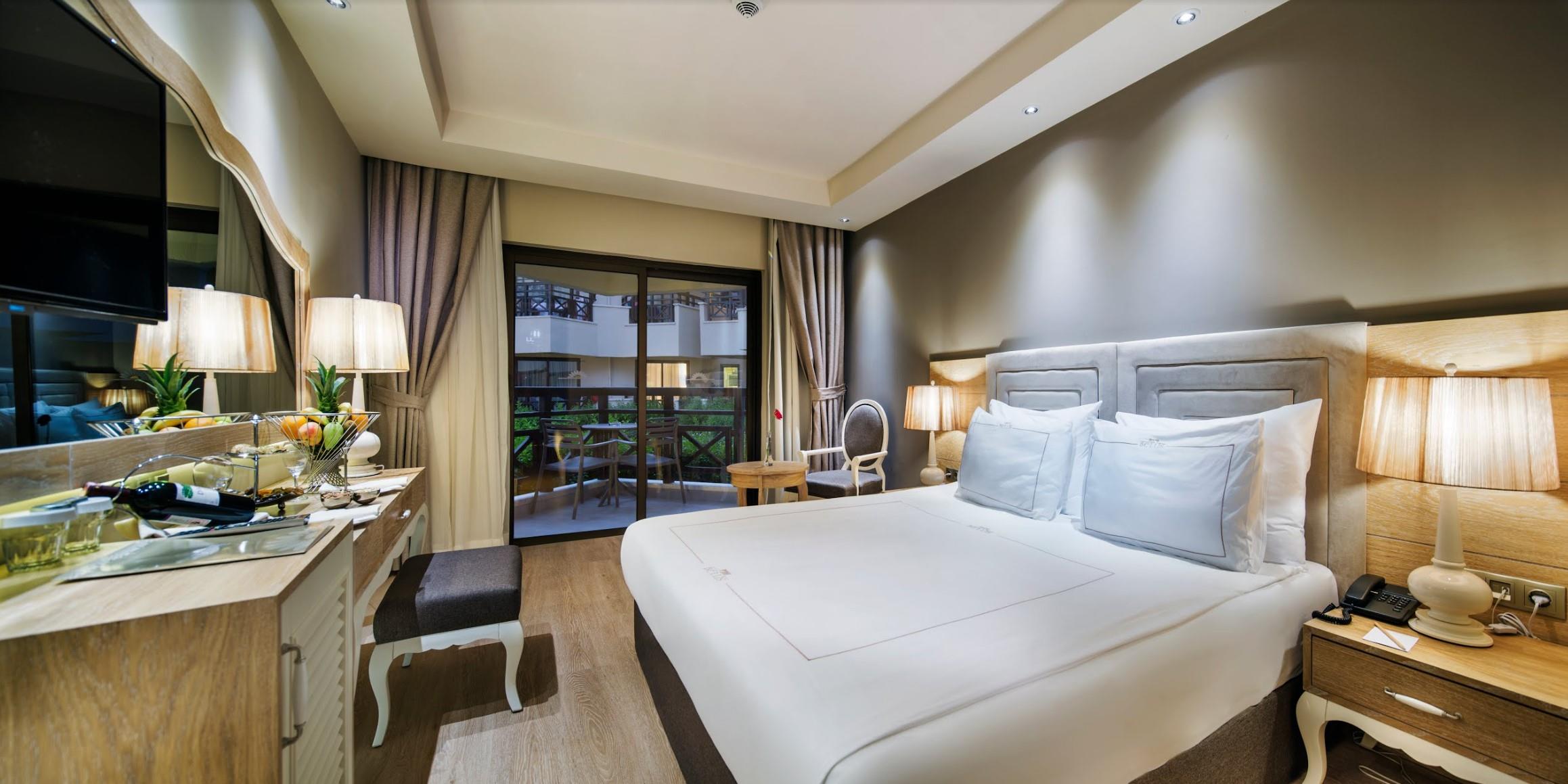 Bellis Deluxe Hotel. Фото 2