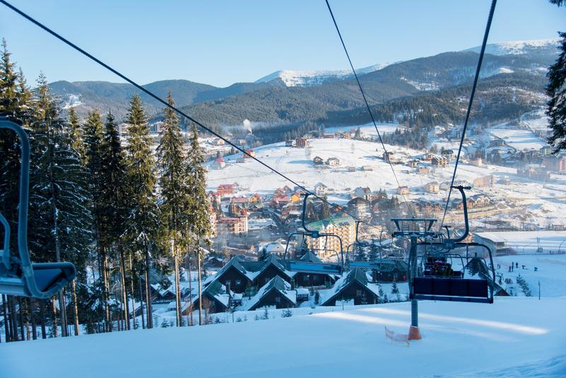 Лучшие горнолыжные курорты России