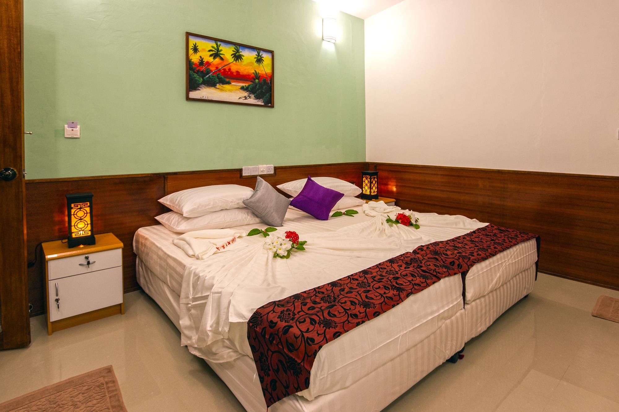 Liberty Guest House Maldives. Фото 2