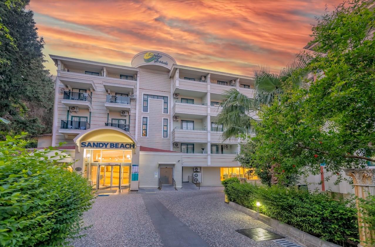 Sandy Beach. Фото 2