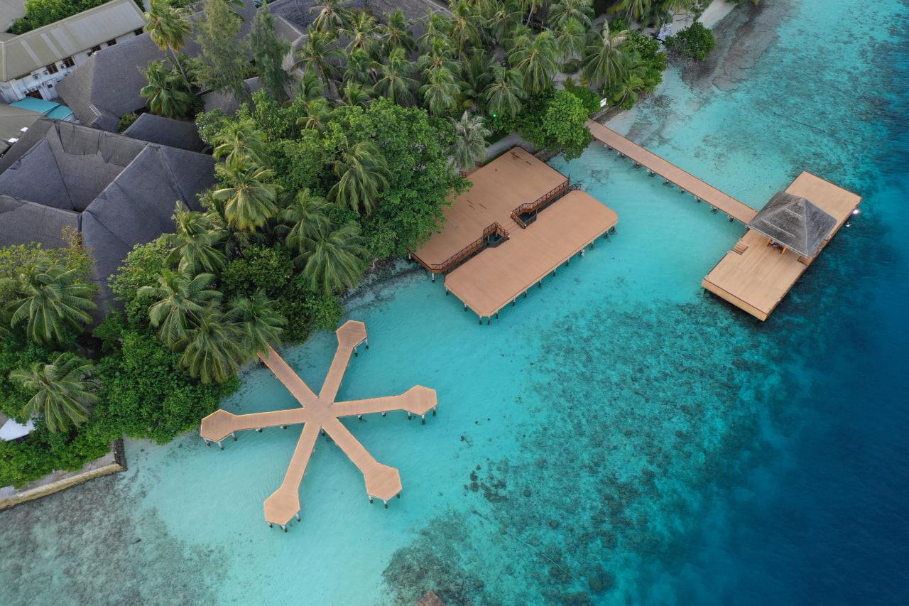 Fihalhohi Island Resort. Фото 1