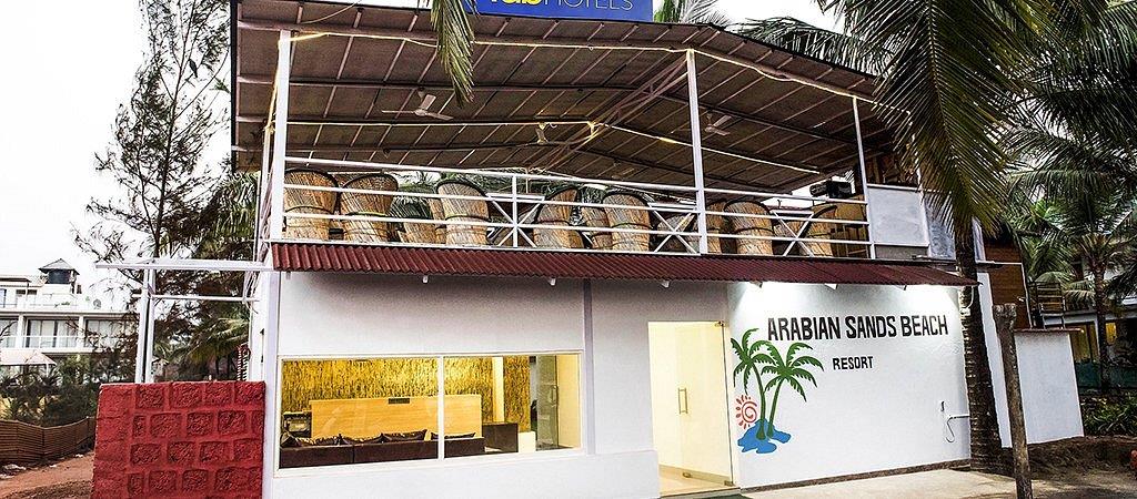 Arabian Sands Beach Resort. Фото 1