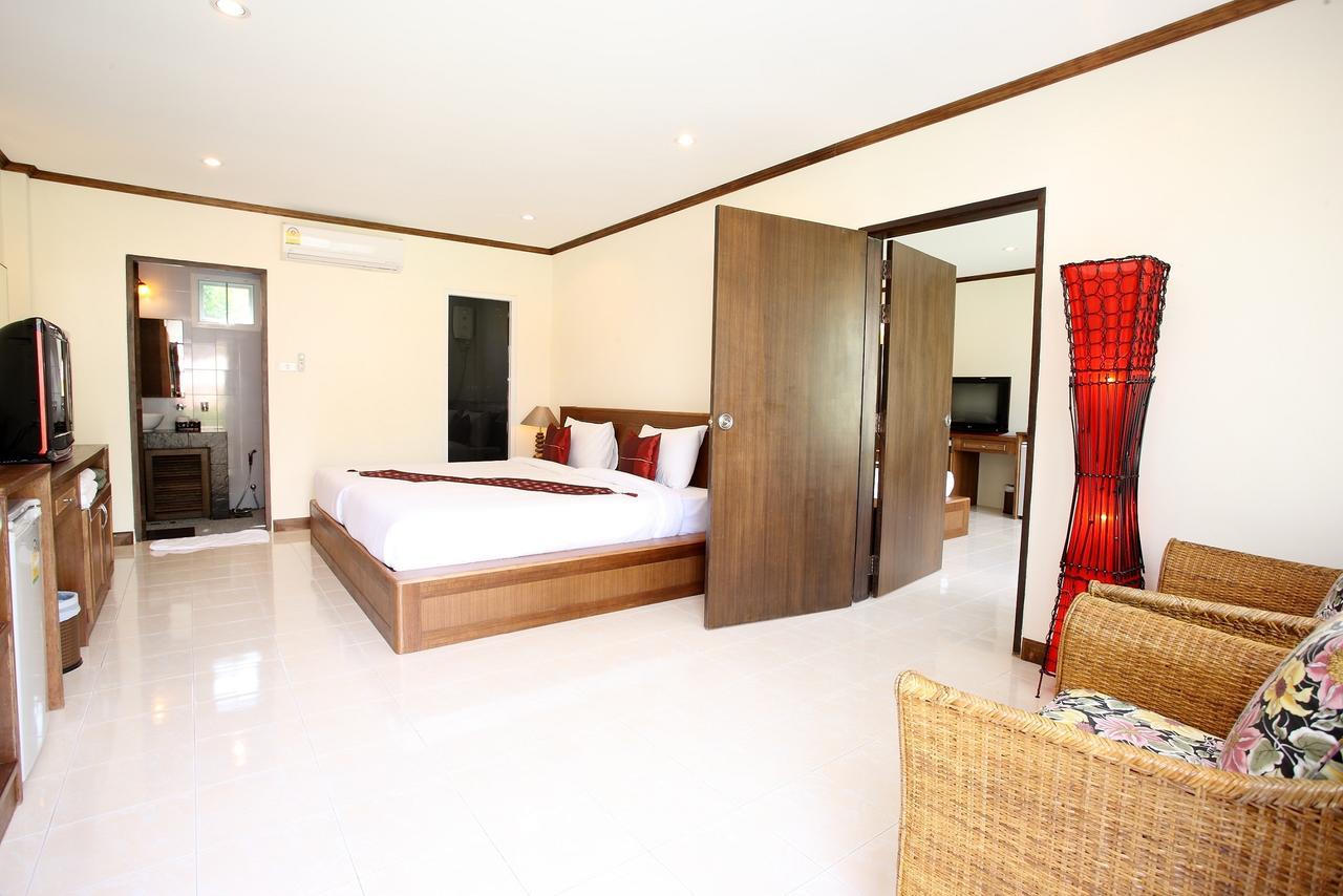 Andaman Seaside Resort Bangtao. Фото 2