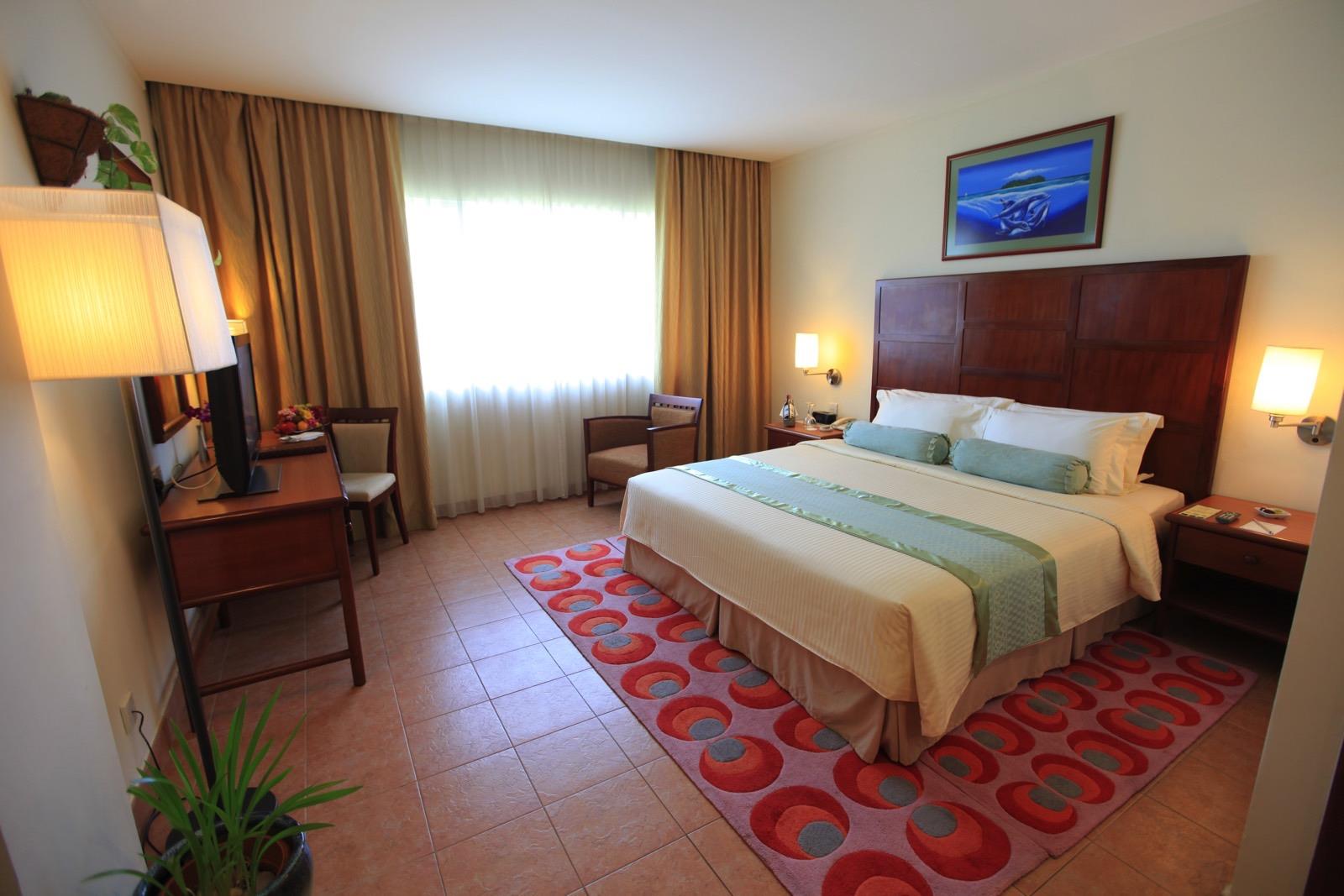 Hulhule Island Hotel. Фото 4