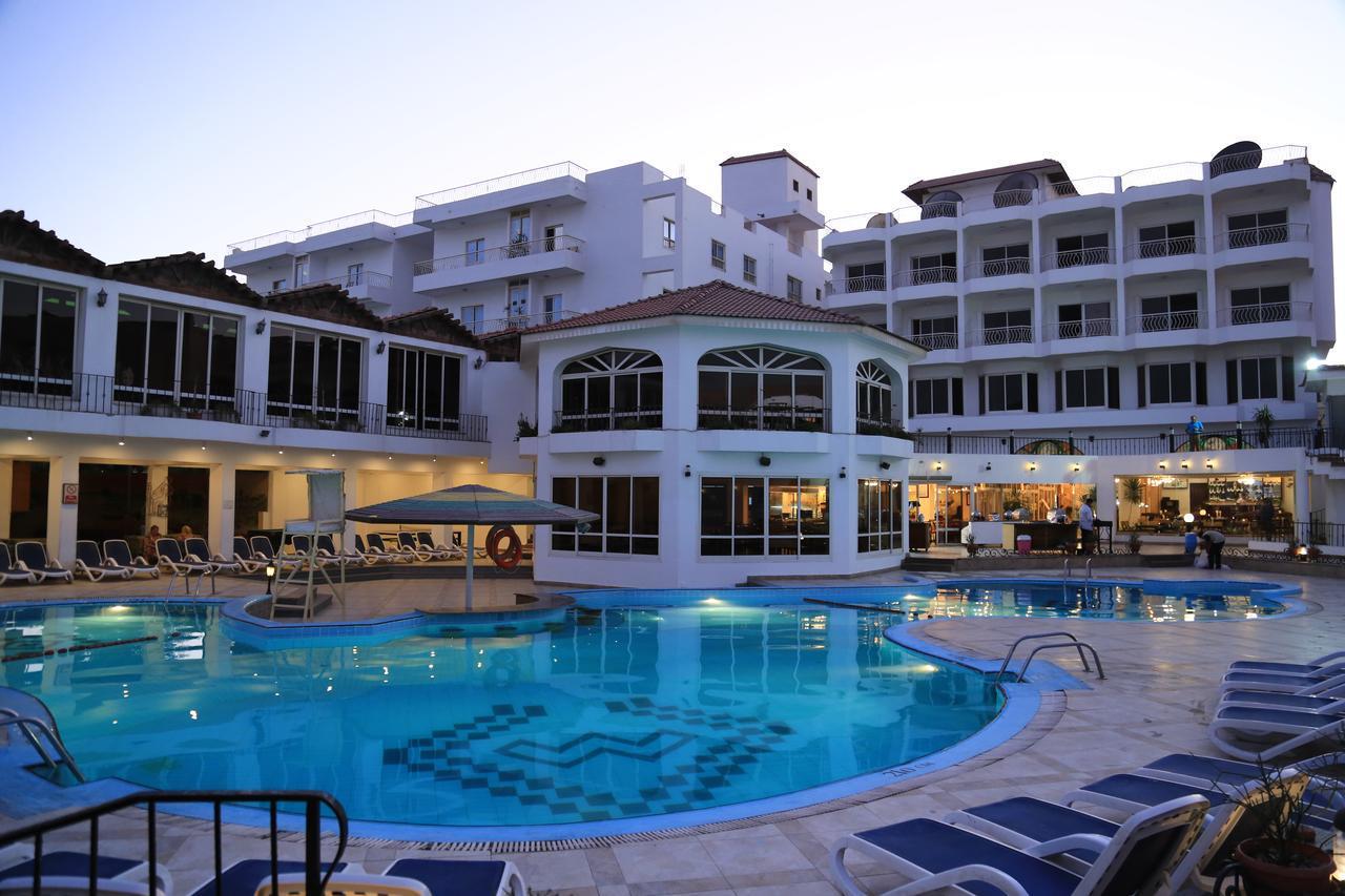 Minamark Beach Resort. Фото 1