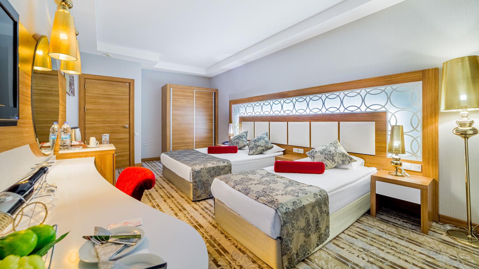 Justiniano Deluxe Resort Hotel. Фото 4