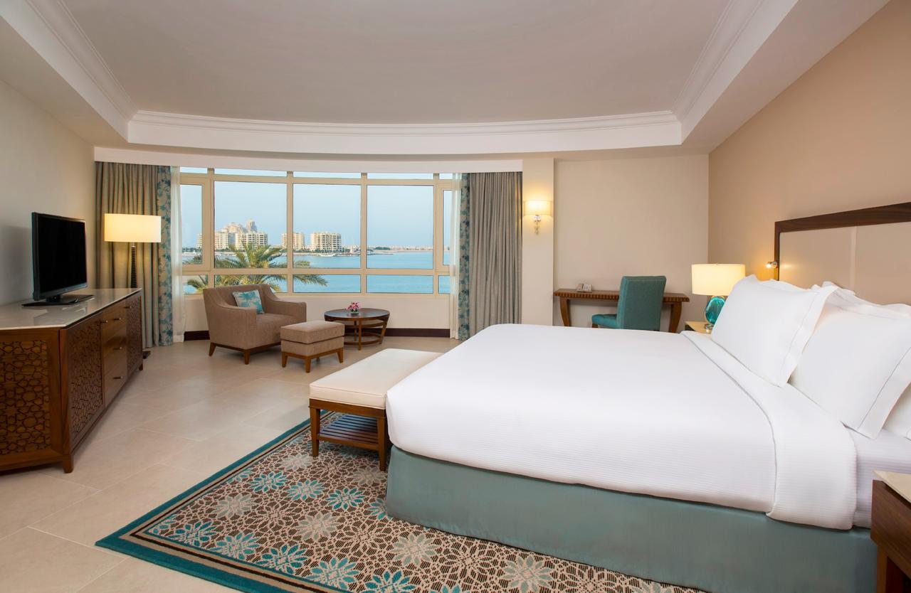 Hilton Al Hamra Beach and Golf Resort. Фото 4