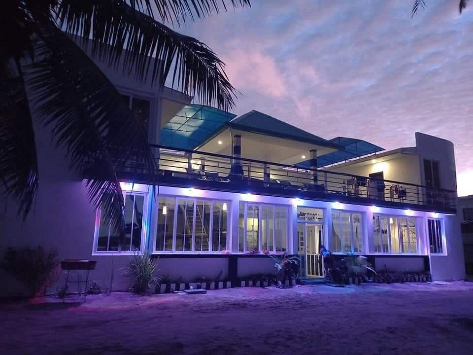 Dhonfulhafi Beach View & Spa. Фото 2