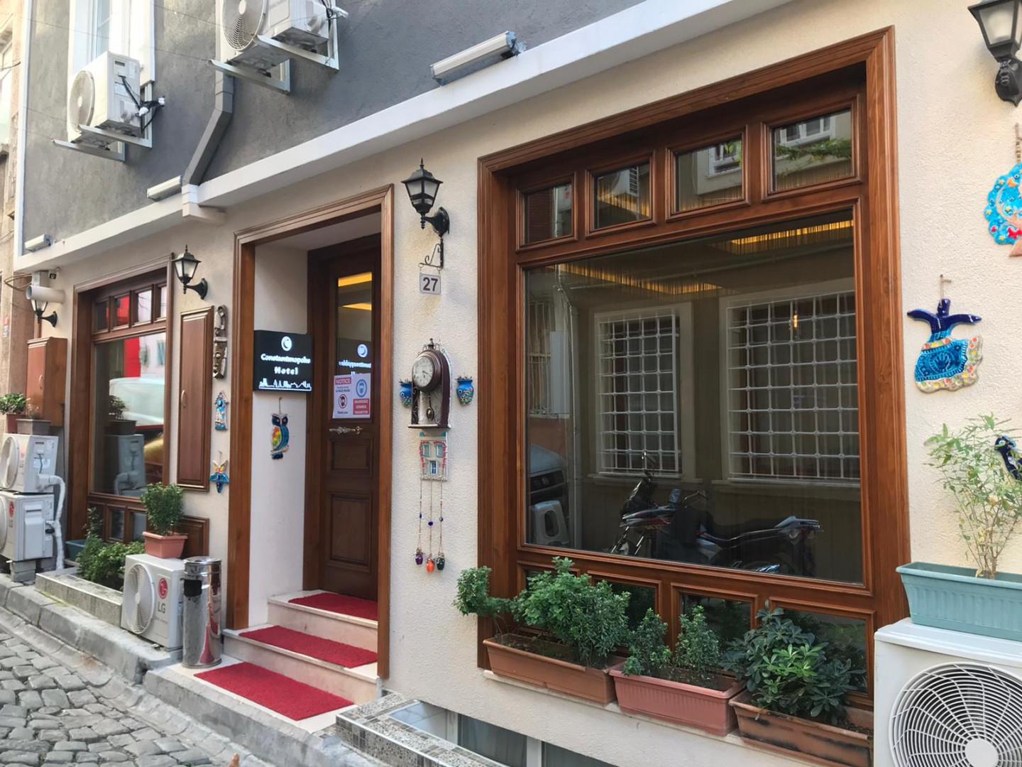 Constantinopolis Hotel. Фото 1