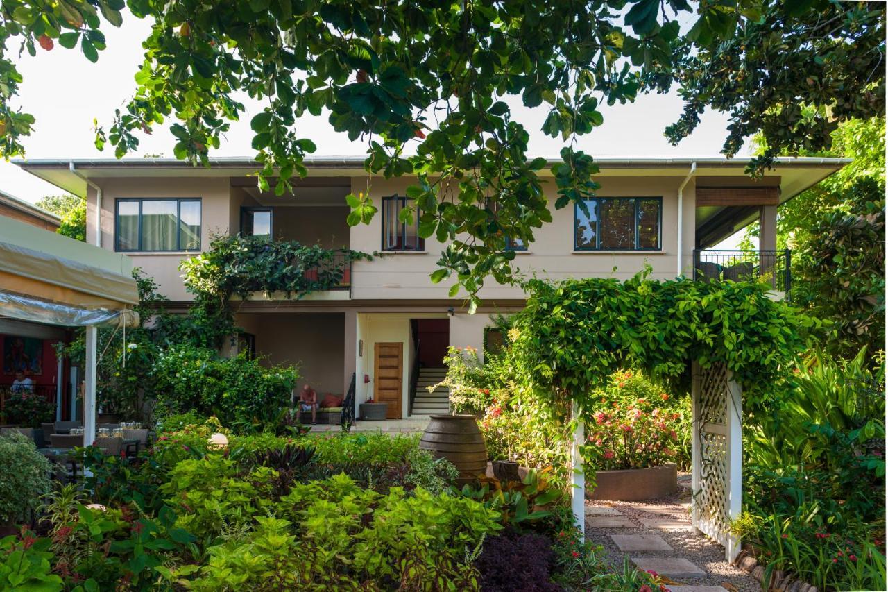 Le Repaire Boutique. Фото 1