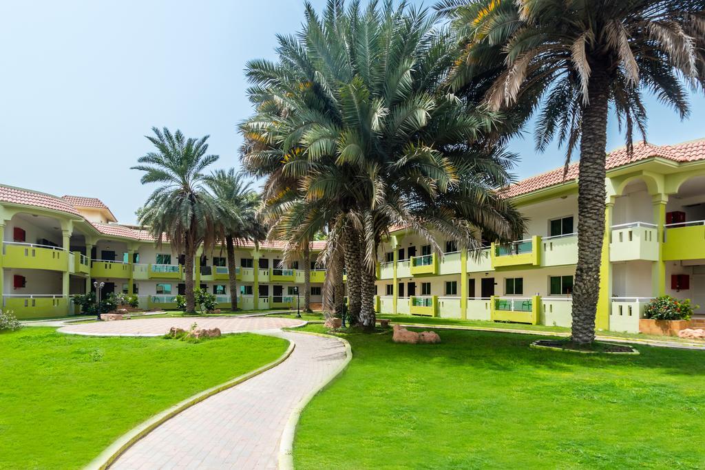 Bin Majid Flamingo Beach Resort. Фото 1