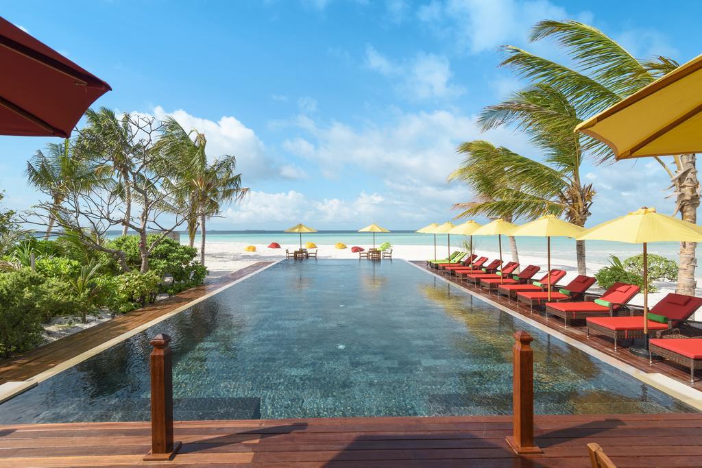 Dhigufaru Island Resort. Фото 4