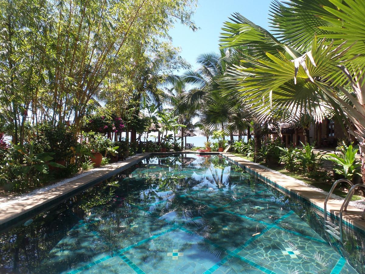 Full Moon Beach Resort. Фото 1