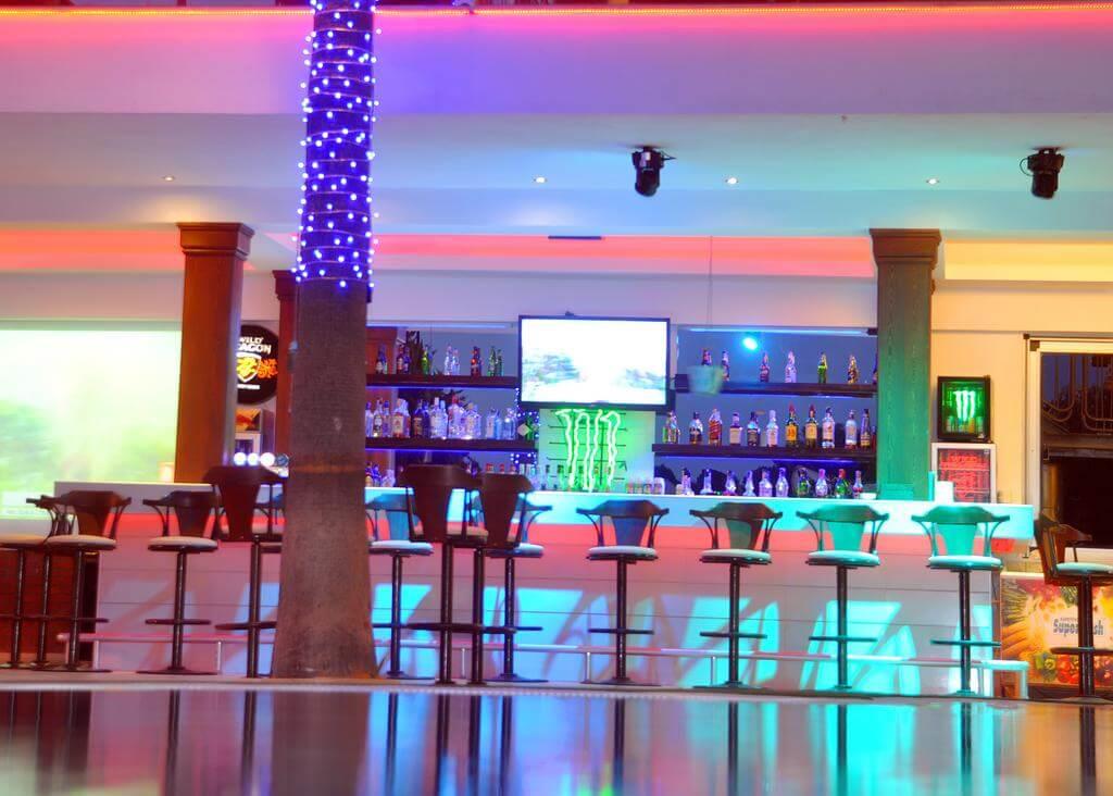 Tropicana Beach Hotel. Фото 3