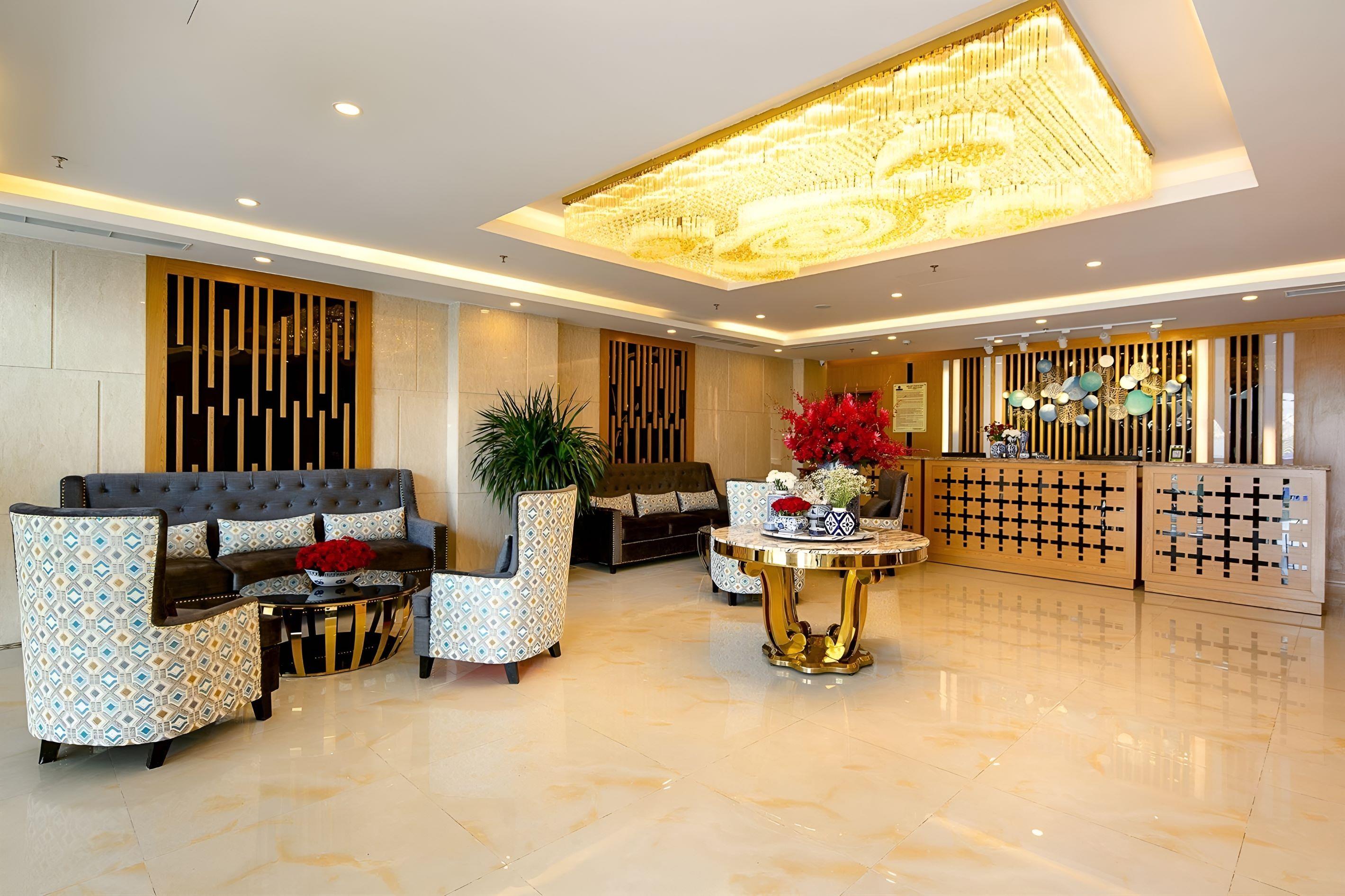 TGT Da Nang Beach Hotel. Фото 1