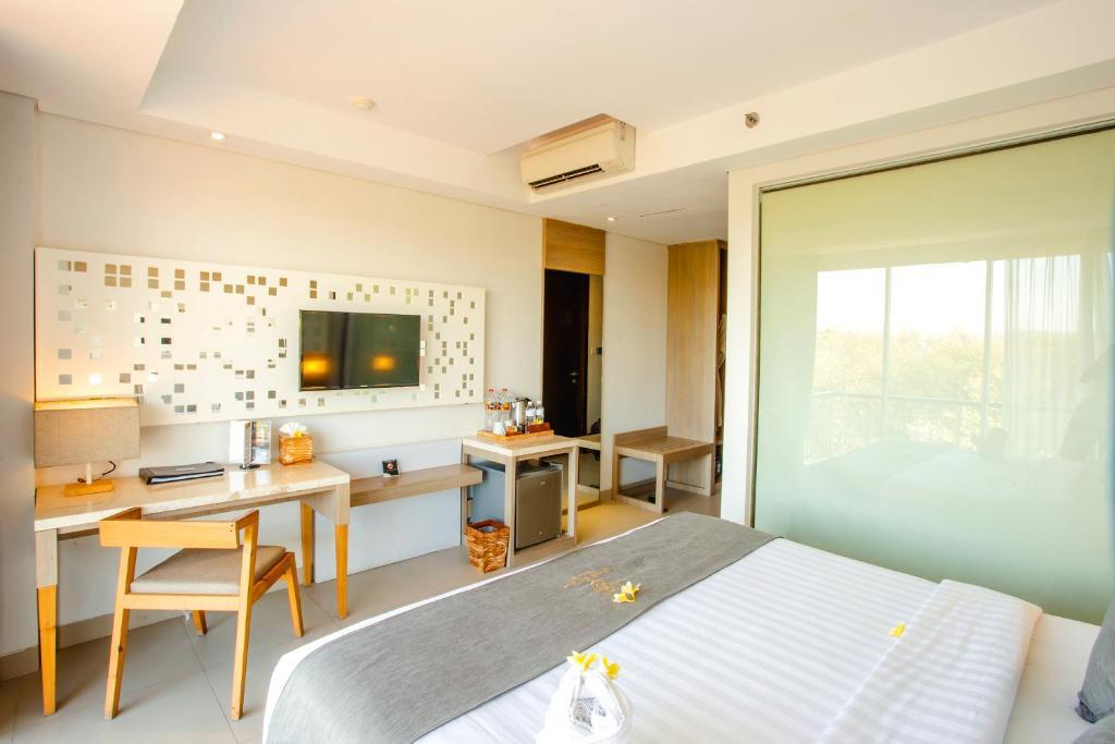 Jimbaran Bay Beach Resort & Spa. Фото 2