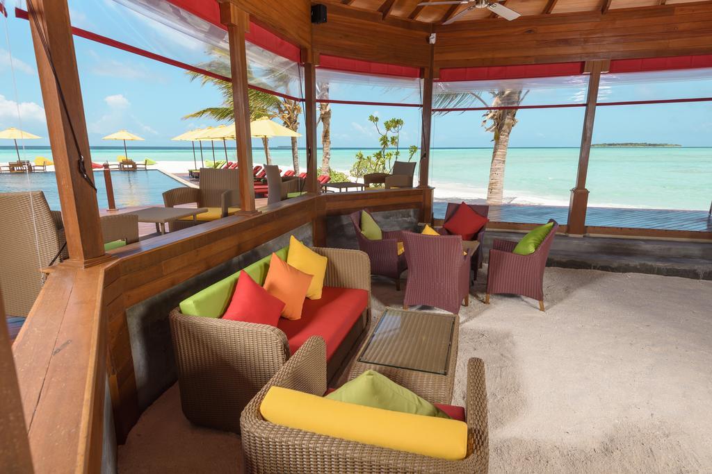 Dhigufaru Island Resort. Фото 2