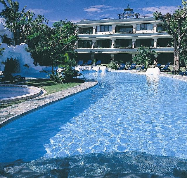 Paradise Garden Resort Hotel & Convention Center. Фото 1