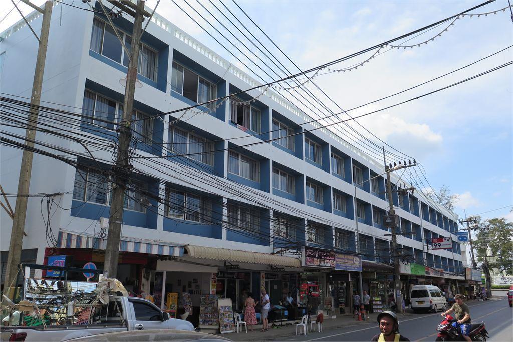 Karon Sea Breeze Beach (by ON). Фото 4