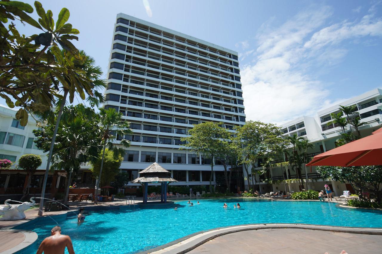 Cosy Beach Hotel. Фото 1