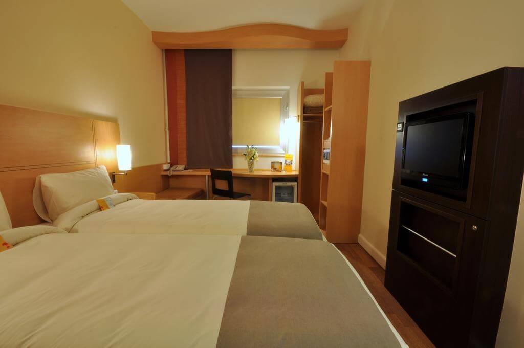 Ibis Izmir Alsancak. Фото 3