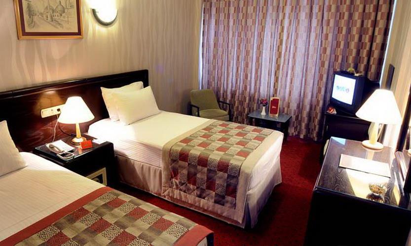 Gur Kent Hotel. Фото 2