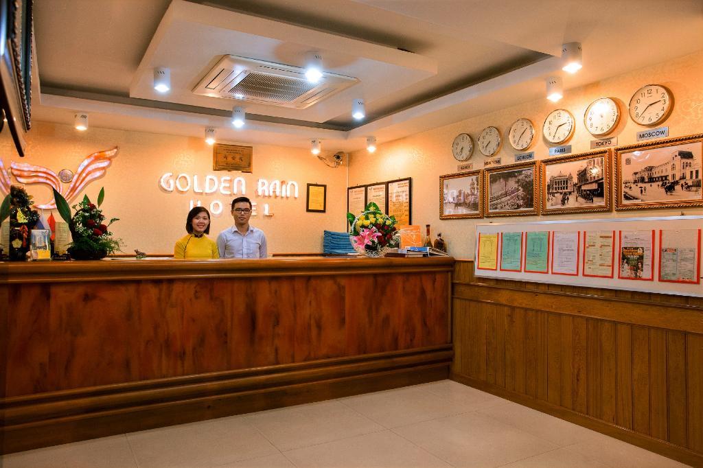 Golden Rain. Фото 2