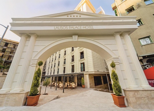Lausos Palace Hotel. Фото 1