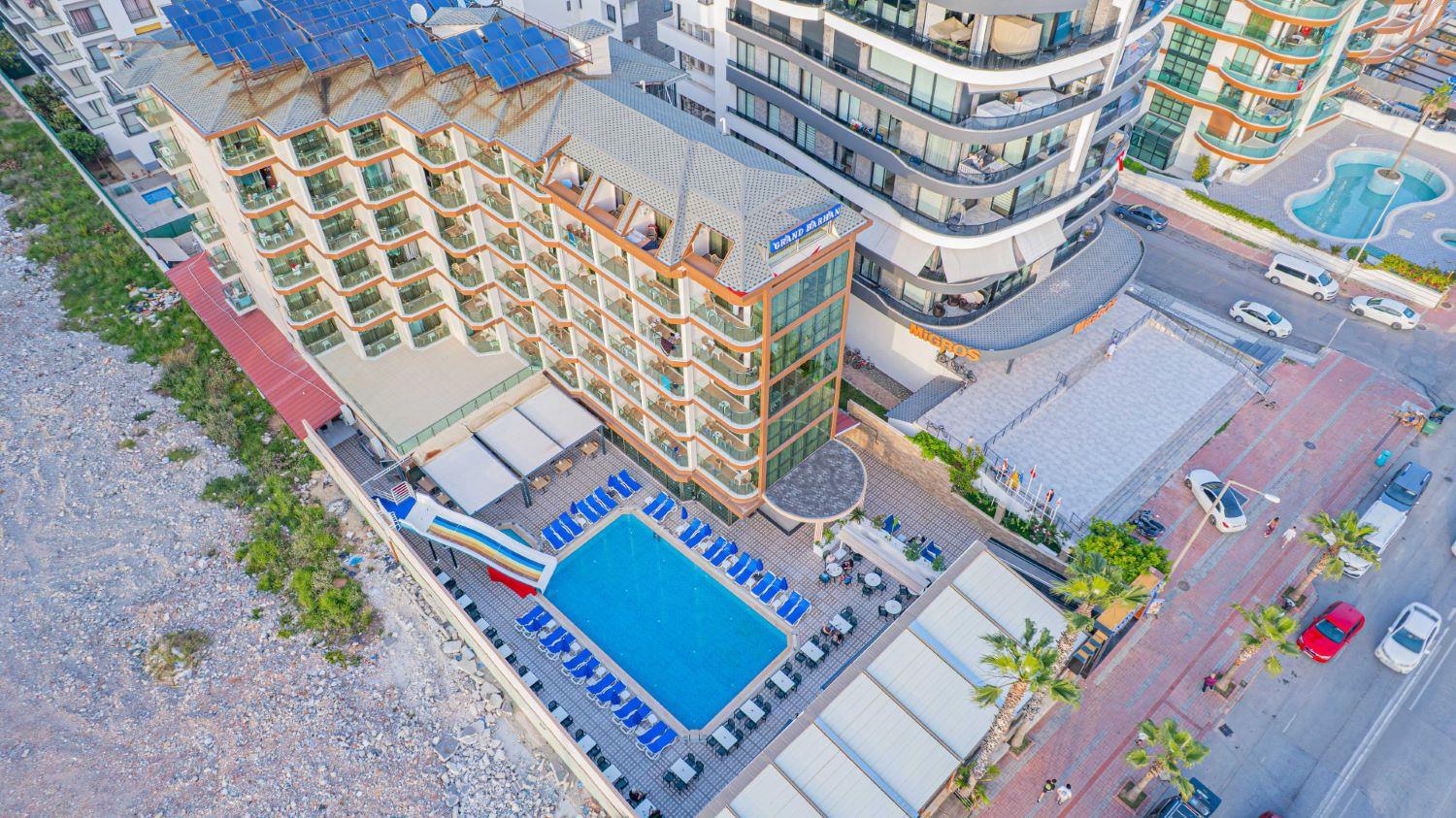 Grand Barhan Hotel. Фото 1