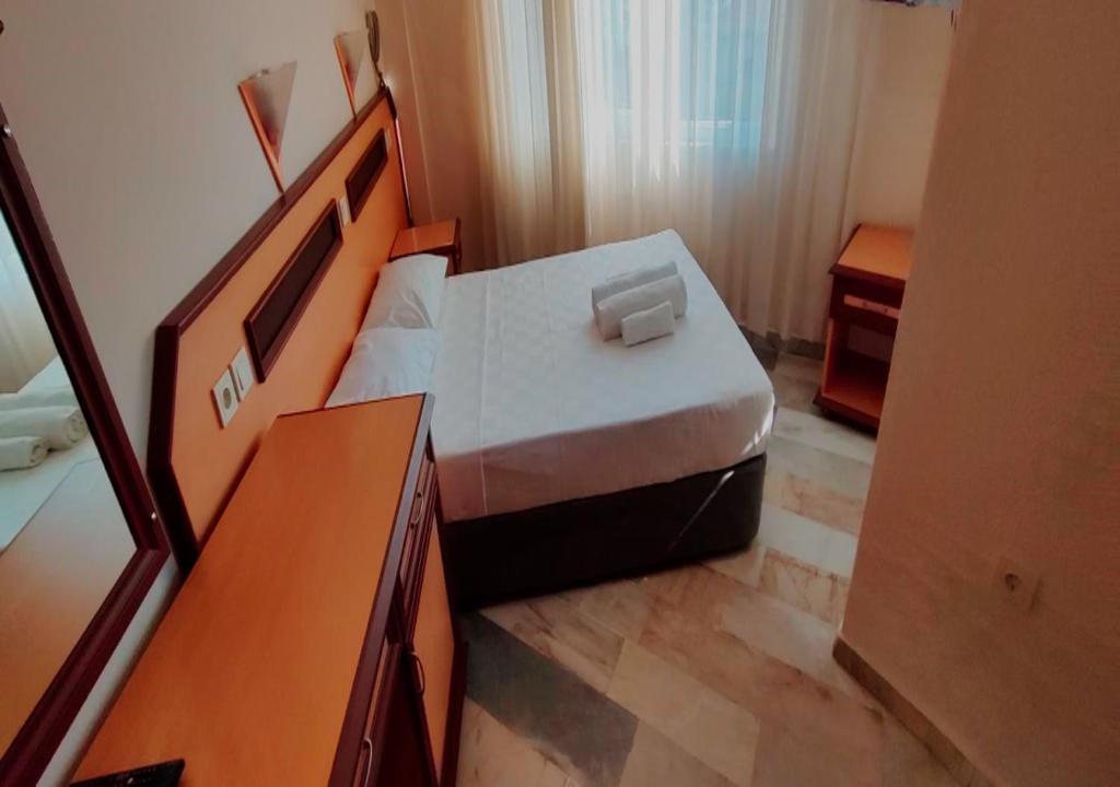 Ozgurhan Hotel. Фото 4