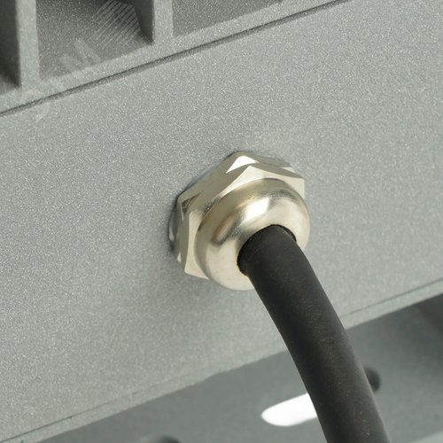 Прожектор светодиодный ДО-9w 2700К IP66