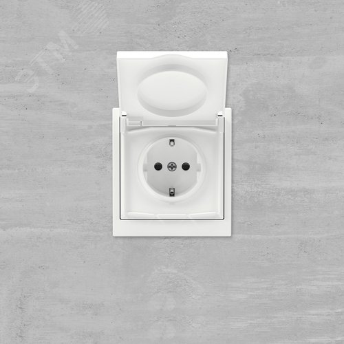 Розетка силовая, 2P+E, с з/ш, с крышкой, IP44, KANT, белая магнолия