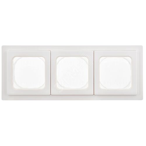 FLITE Рамка 3-местная IP55 Рпро-3-55-ФлБ белый