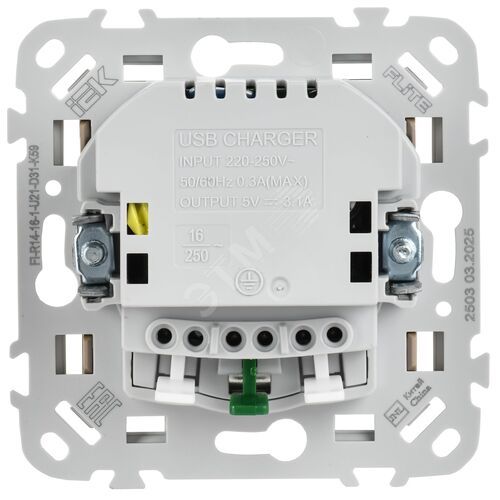 FLITE Розетка 1-местная с заземлением с защитными шторками 16А с USB A+A 3,1А безвинтовое крепление РСЮша11-1-ФлХ хаки