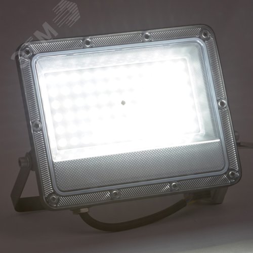 Прожектор ULF-F52D-50W/6500K IP65 200-240V GREY светодиодный. Дневной свет (6500K). Угол 90 градусов. Корпус серый. TM Uniel