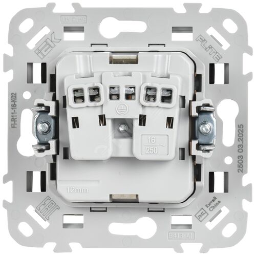 FLITE Розетка с заземлением без защитных шторок 16А РС11-0-ФлЧ черный