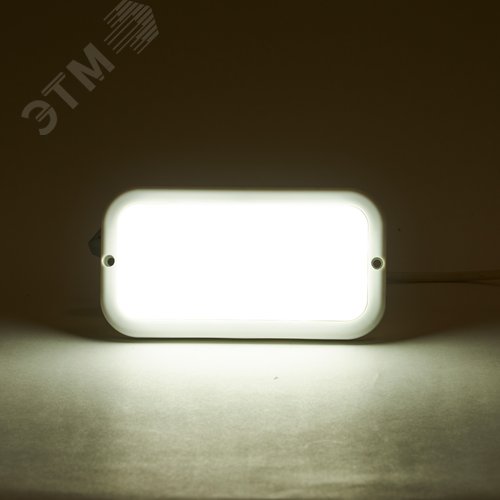 Светильник светодиодный ULW-Q228 12W/6500K IP65 WHITE влагозащищенный. Прямоугольник. Дневной свет (6500K). 160?85?35мм. Корпус белый