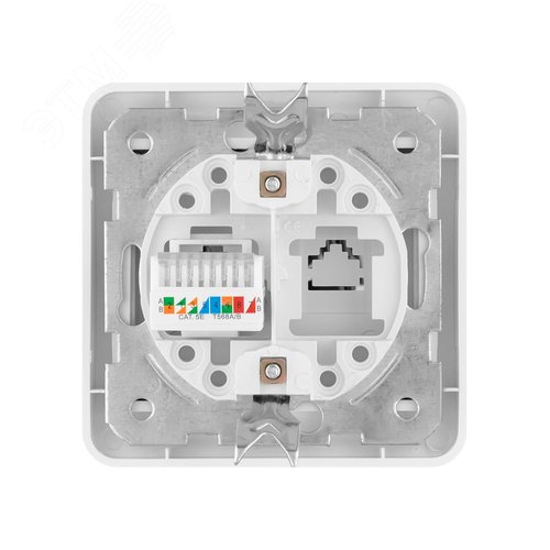Розетка компьютерная RJ-45 белая Валдай