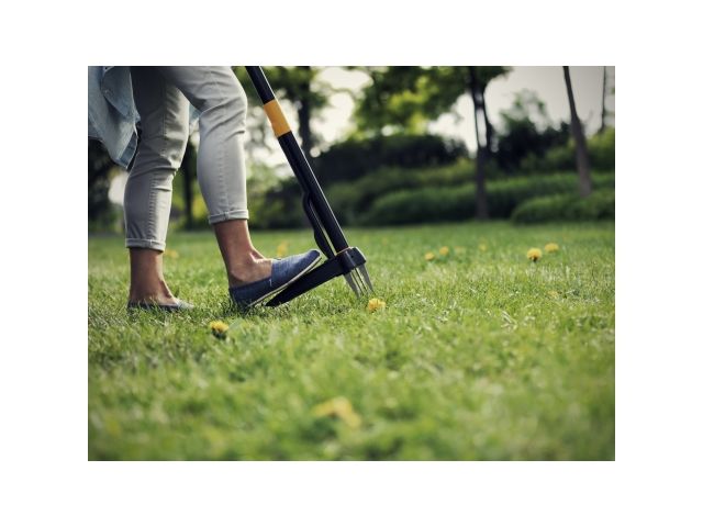 Корнеудалитель 100см Xact FISKARS
