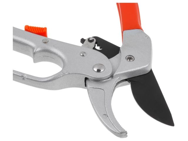 Секатор контактный с храповым механизмом STARTUL GARDEN (ST6093-07)