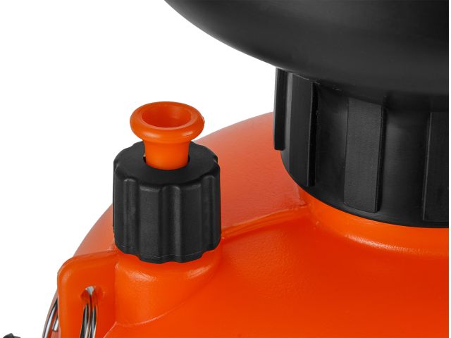 Опрыскиватель компрессионный 8л STARTUL GARDEN (ST6560-80)