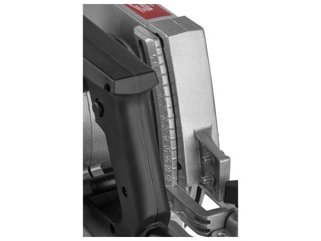 Циркулярная пила WORTEX CS 2170-1 в кор. 1800 Вт, 210 мм, до 65 мм