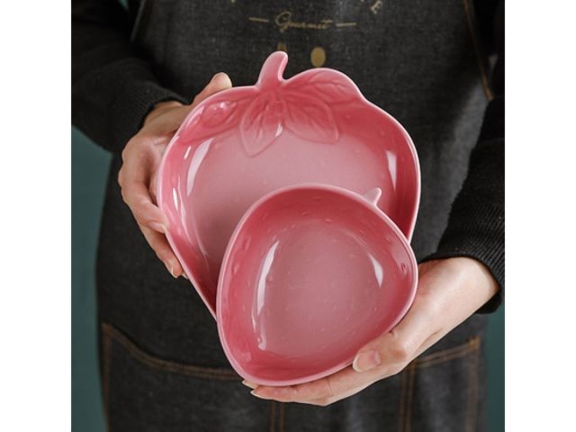 Салатник керамический, 20х15.8х2 см, серия STRAWBERRY, PERFECTO LINEA