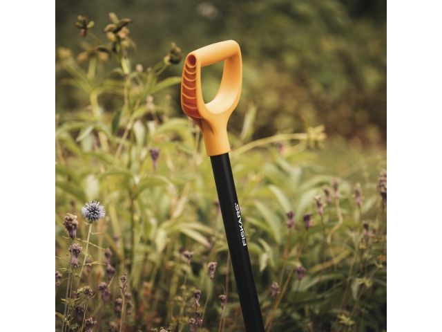 Лопата совковая Solid FISKARS