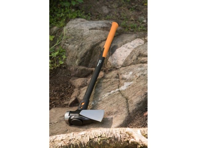 Топор строительный XXL FISKARS