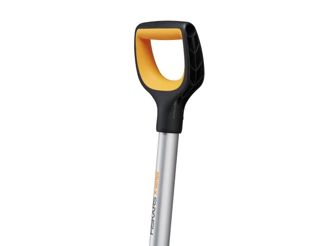 Лопата (скрепер) для снега c изогнутой ручкой X-series FISKARS