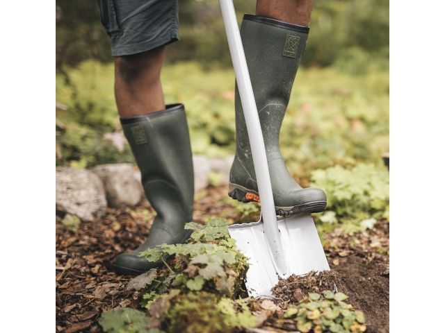 Лопата штыковая телескопическая закругленная Xact FISKARS