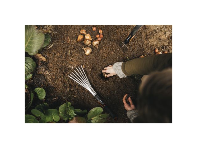 Грабли FISKARS Xact