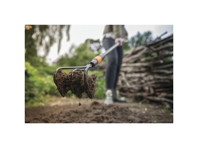 Культиватор QuikFit три зуба FISKARS